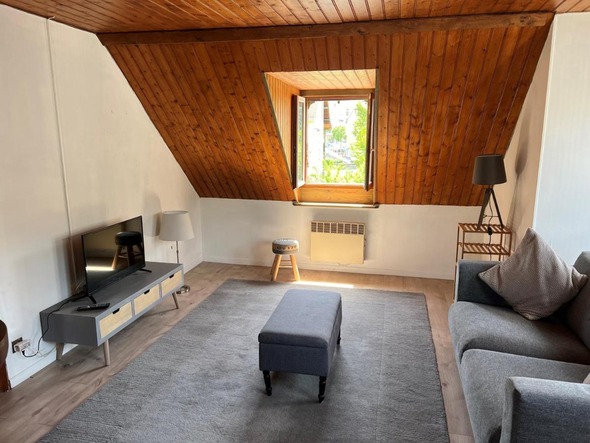 Top Floor Apartment With Mountain Views In The Centre Of Argeles Gazost מראה חיצוני תמונה