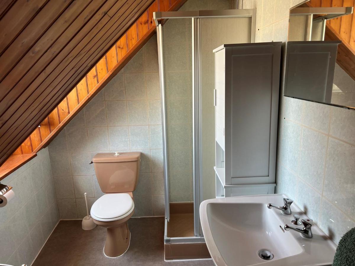 Top Floor Apartment With Mountain Views In The Centre Of Argeles Gazost מראה חיצוני תמונה