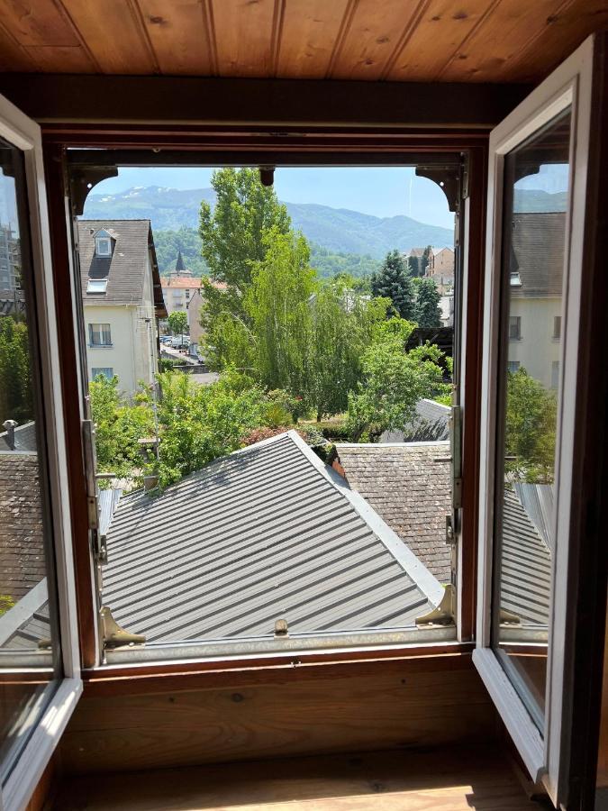 Top Floor Apartment With Mountain Views In The Centre Of Argeles Gazost מראה חיצוני תמונה